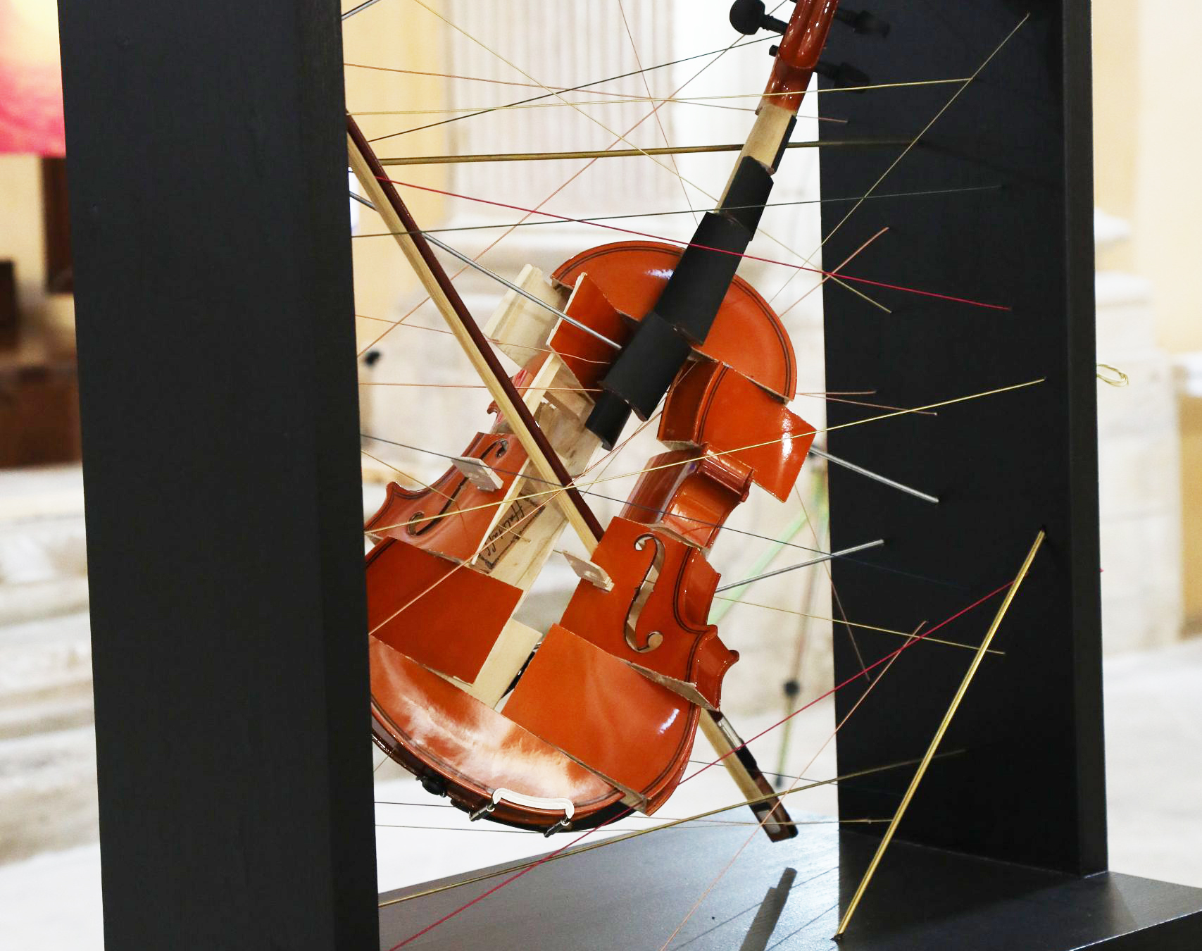 infn art science ceci nest pas un violon gabriella.cataldile.infn.it 0r4a8026 scaled
