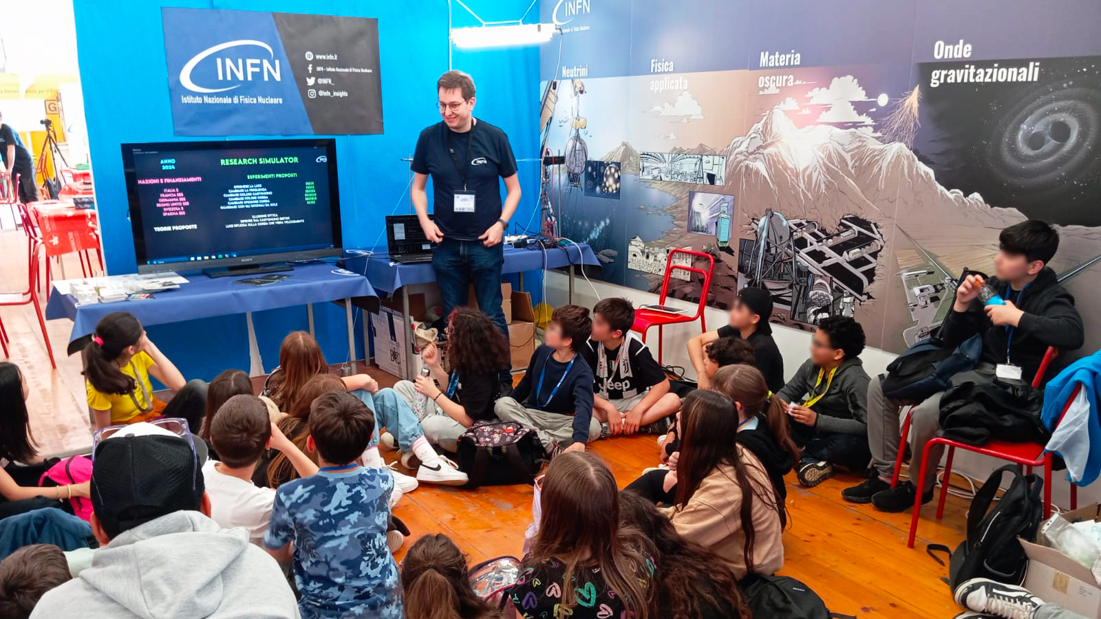Attività di gioco di ruolo durante il festival PLAY
