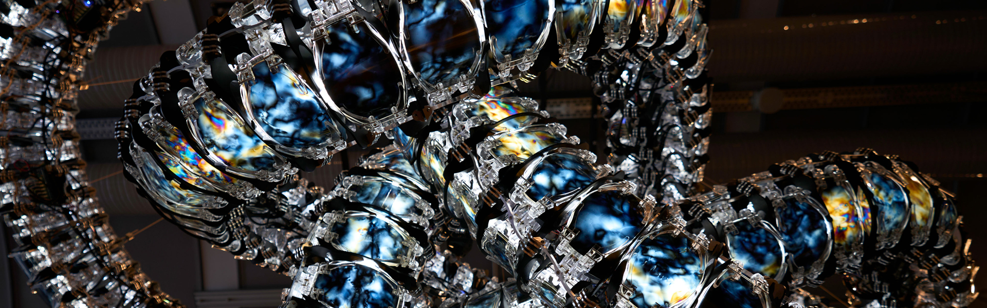 Installazione "Esplorare l'ignoto", Y. Kim, Chroma VII (2023) ©CERN Science Gateway (2023)/ M. Cavazza