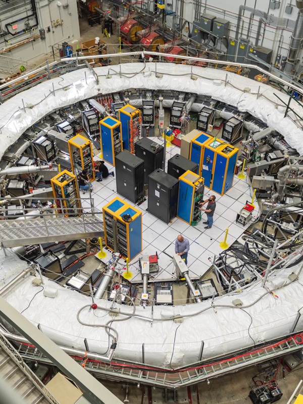 Esperimento Muon g-2. ©Ryan Postel, Fermilab