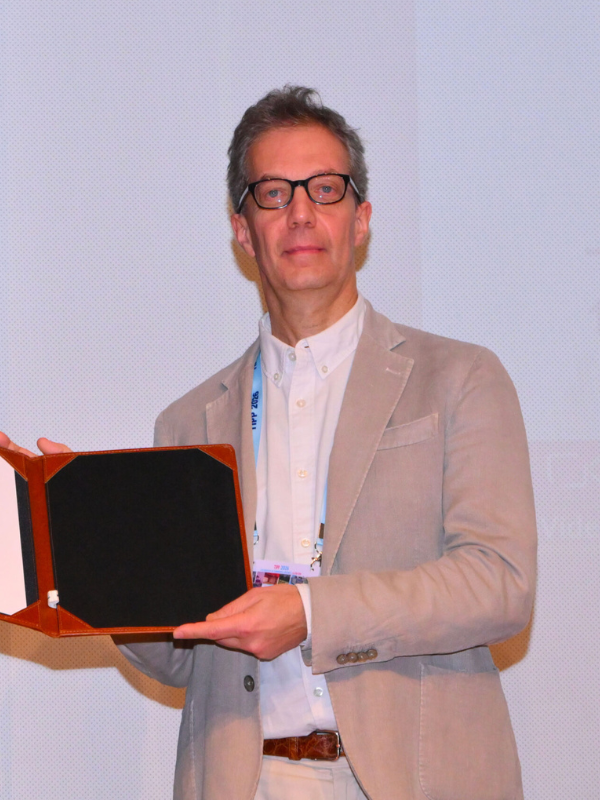 Il ricercatore INFN Nicolò Cartiglia riceve l'ICFA Instrumentation Award 2026